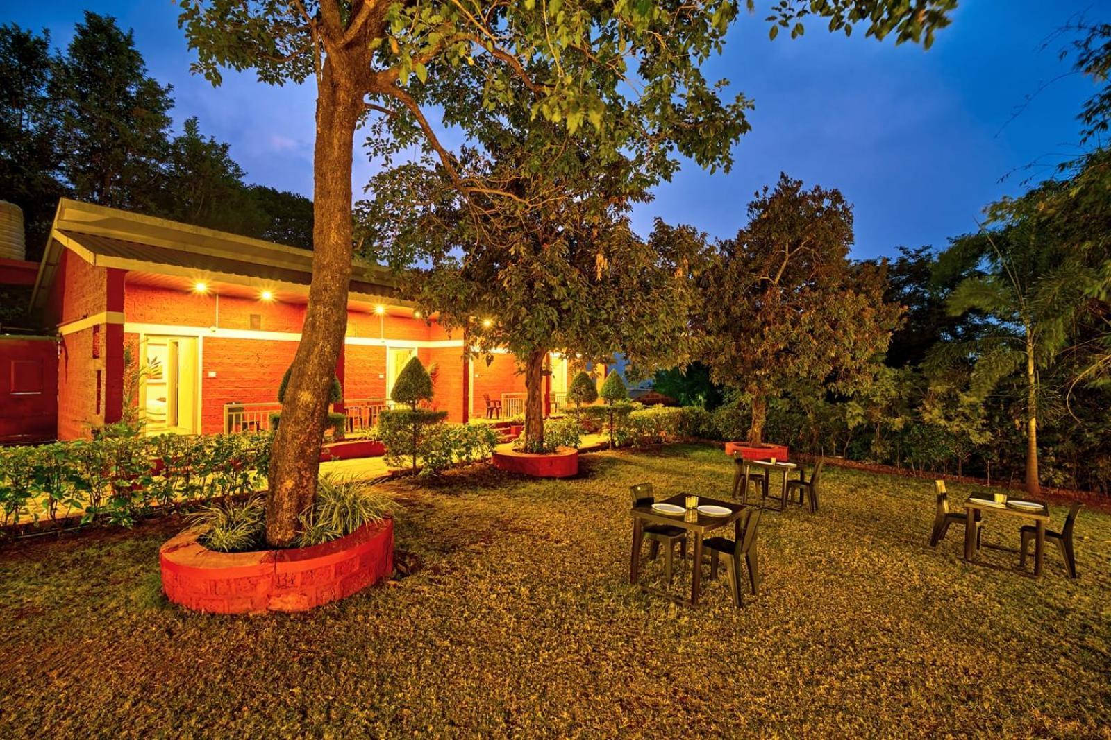 Serenity Resort Panhala Екстер'єр фото
